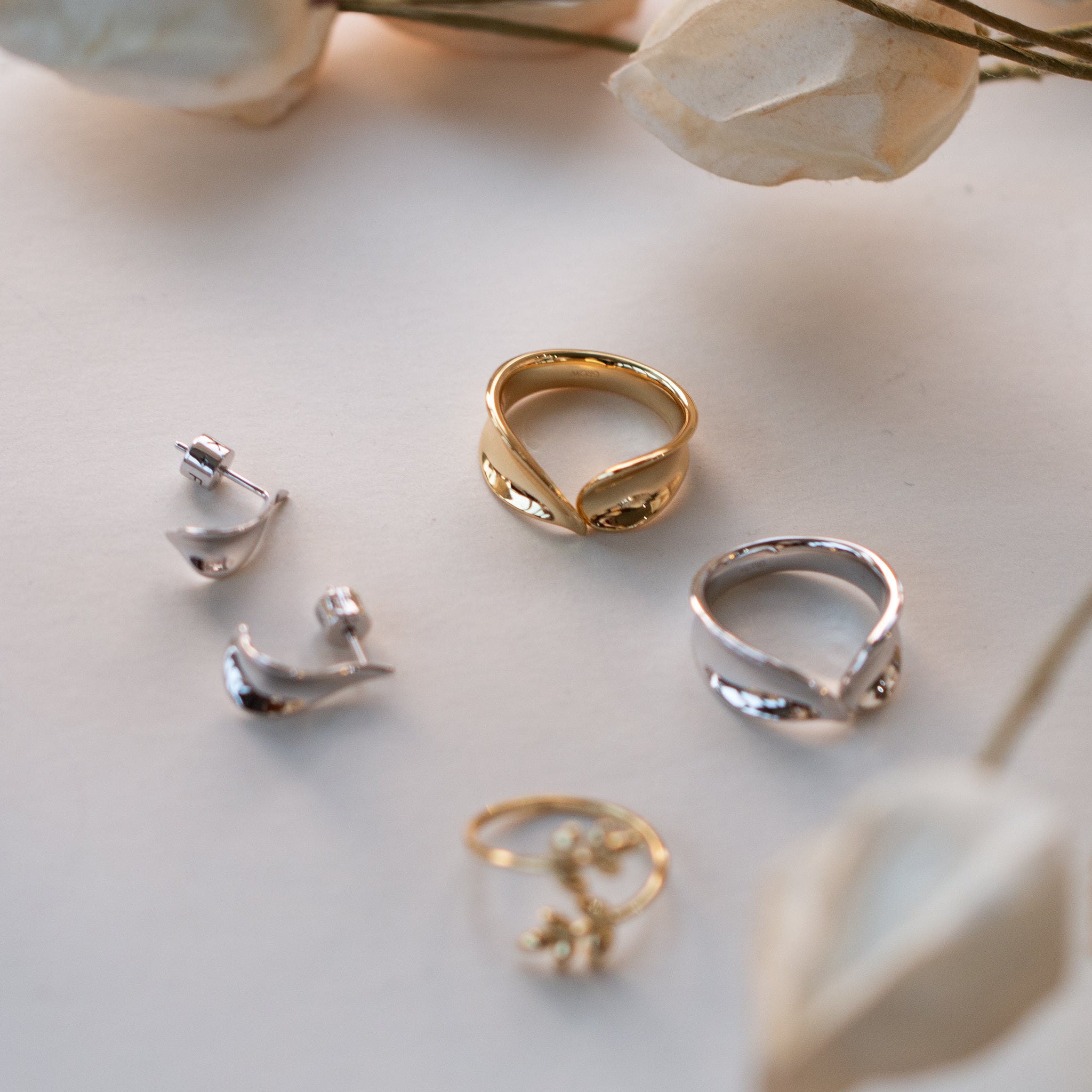 Grow Leaf Ring